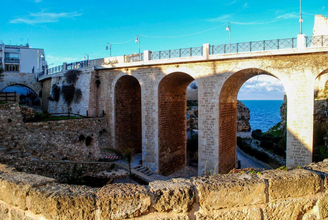 Underground 22 Hotel Polignano a Mare Eksteriør billede